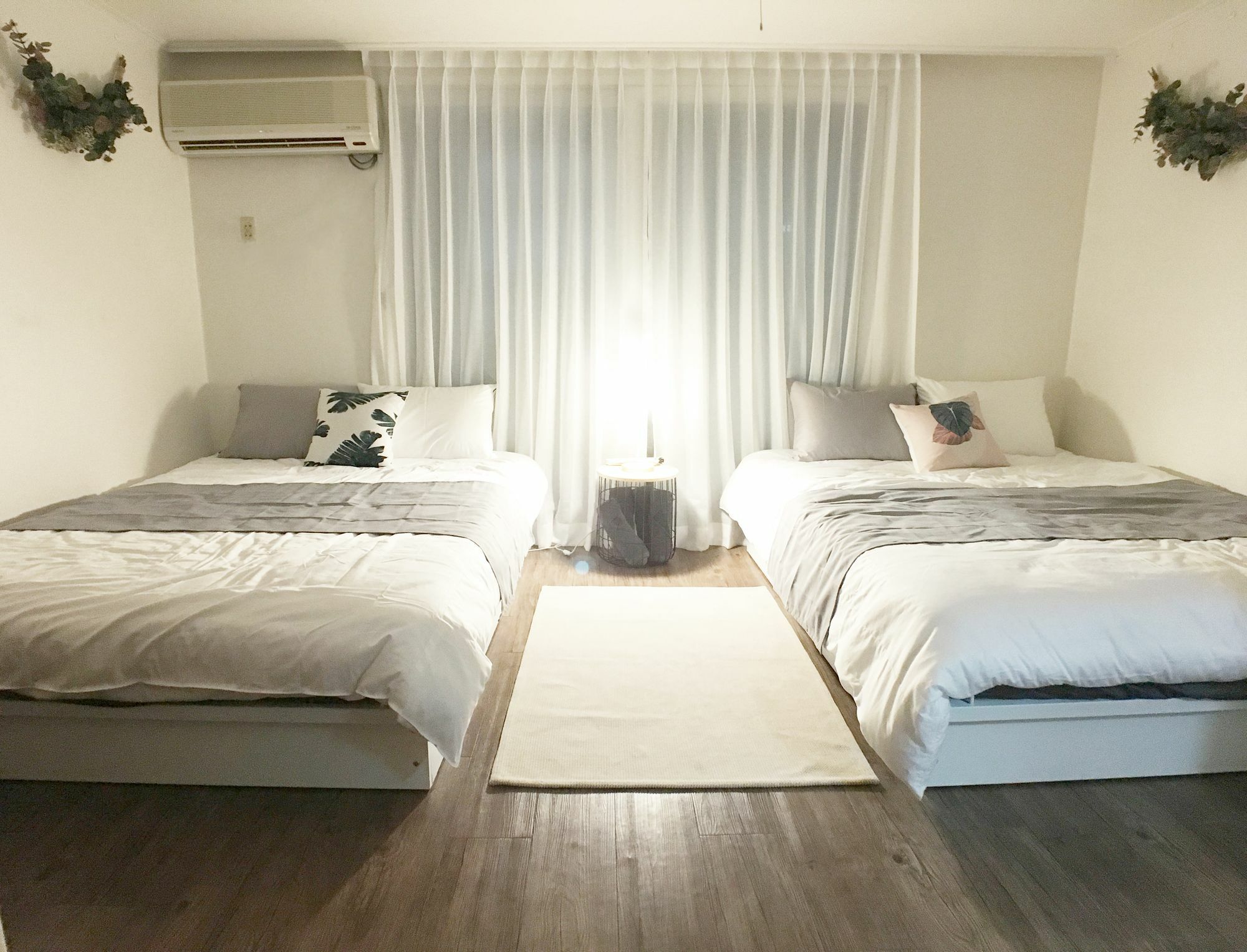 Appartamento Sunny House Hongik Snt 1Mins Seul Esterno foto